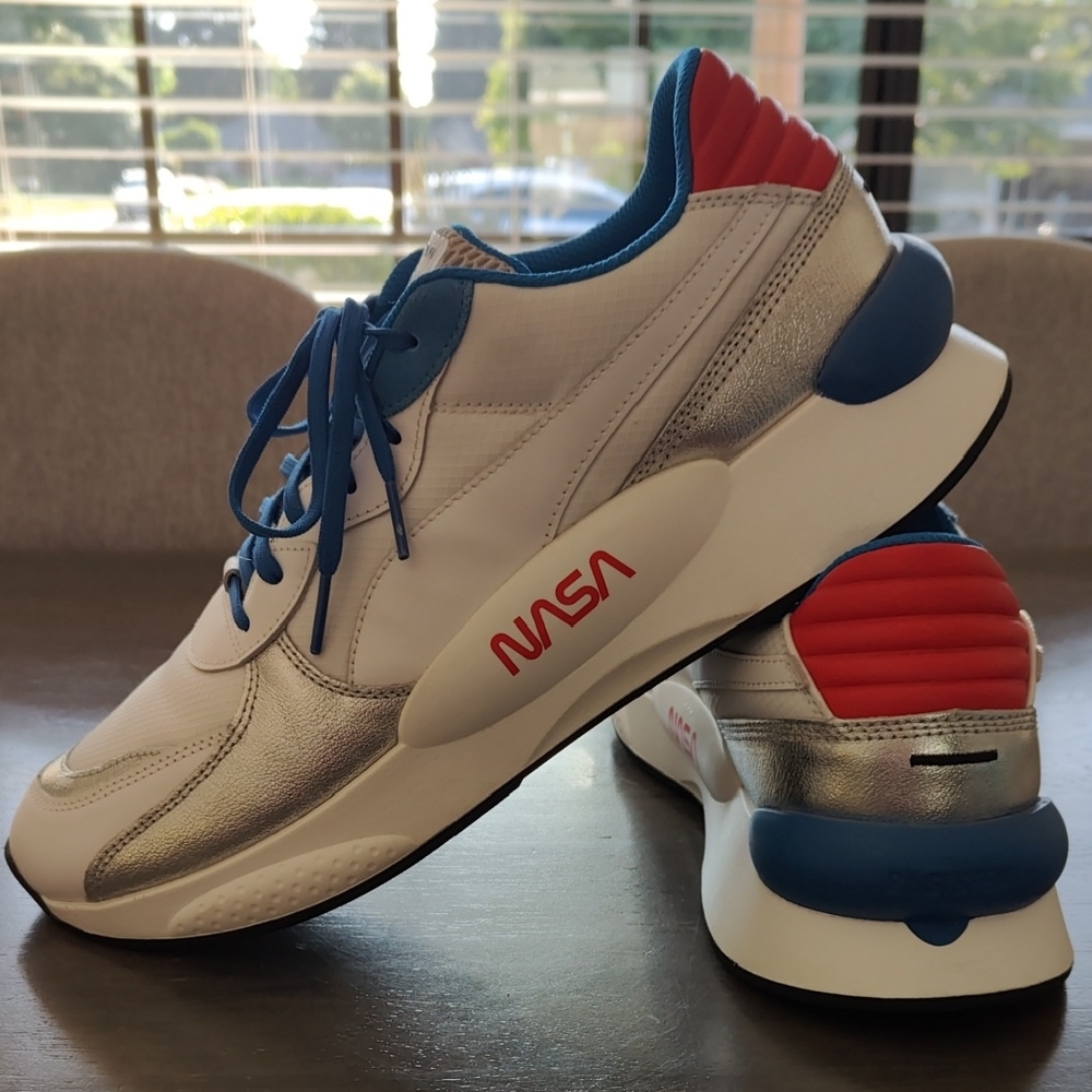 Nearly New Men's Puma RS9.8 NASA White and Silver Sneakers
